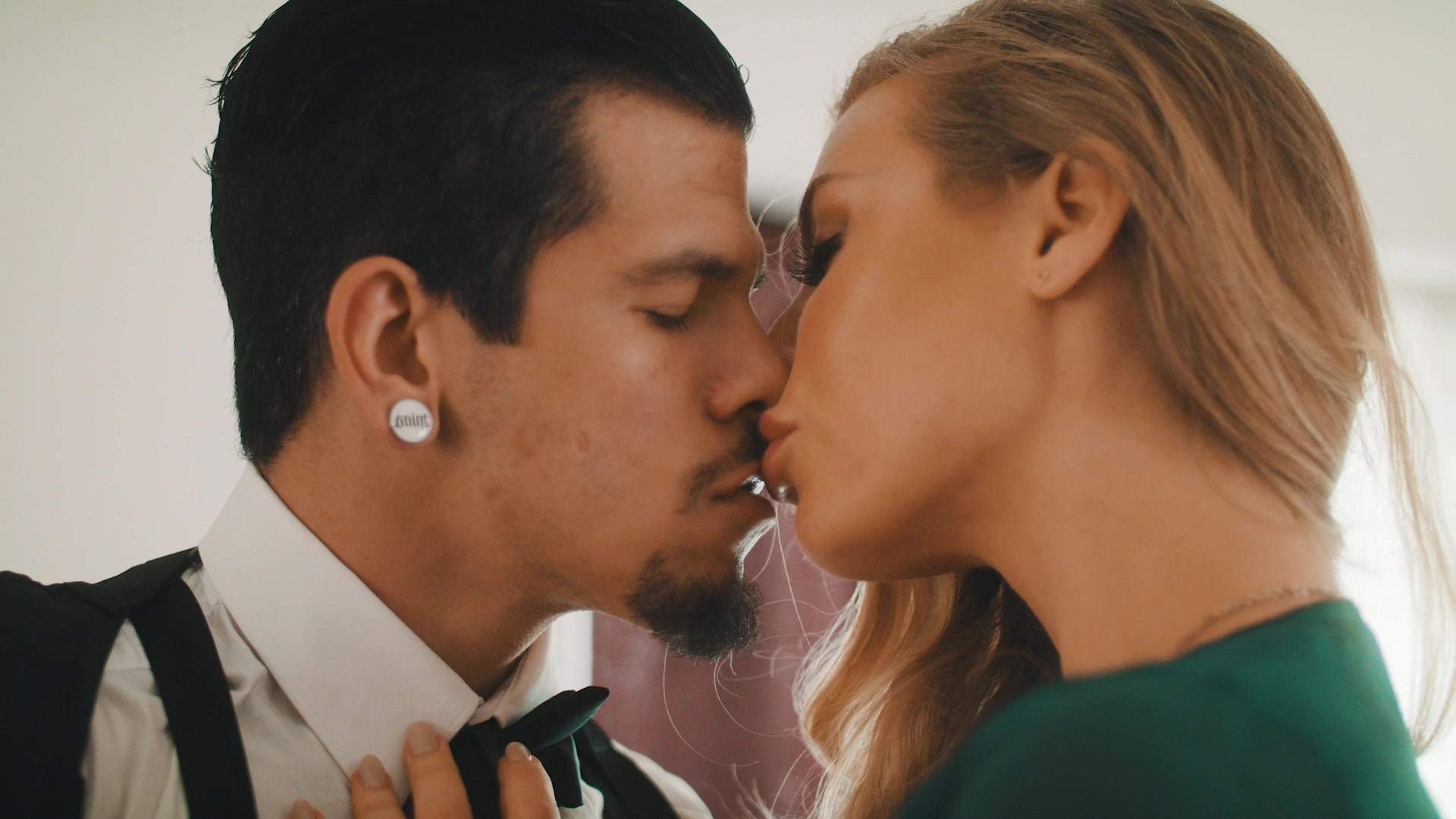 nicole aniston and bambino in answer #1917204