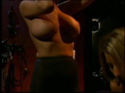 Captura de 'Lesbian Fetish Fever' nº 30