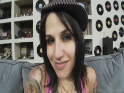 Captura de 'Big Boobs Are Cool! 3' nº 35