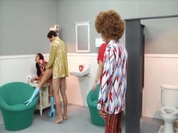 Captura de 'Superstar Sluts: Juicy Latina Pussy' nº 21