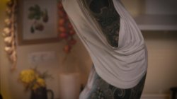 Captura de 'Love Is Blind' nº 64