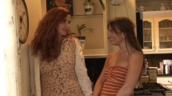 'Lesbian Truth Or Dare' screenshot nº 125