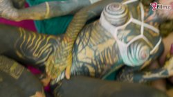 'Full tattoed sluts get all in the ass' screenshot nº 90