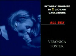Captura de 'Intimita Proibite Di 2 Giovani Casalinghe' nº 2