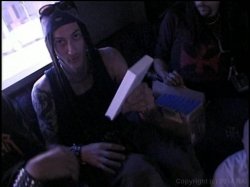 Captura de 'Backstage Sluts 3' nº 1