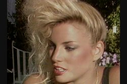 Captura de 'Debbie Does 'Em All 2' nº 9