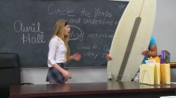Captura de 'Slutty Times At Innocent High 2' nº 37