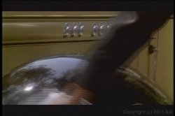 Captura de 'Three-Way Thriller' nº 1