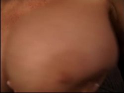 Captura de 'Dee Dee Deluxe Busty Debut' nº 30