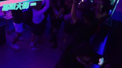Captura de 'Nerdy Guy Wins Pick-up Game Show and Fucks Cute Brunette Ranako' nº 59
