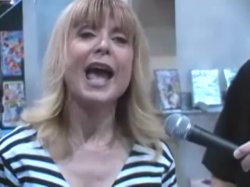 Captura de 'Nina Hartley Interview At The 2005 Adult Entertainment Expo' nº 11