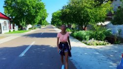 'Countryside visit, Adventure's Best by Laura Quest ' S01E01' screenshot nº 24