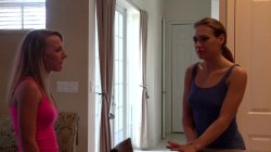 'Mother-Daughter Lesbian Lessons 3' screenshot nº 37
