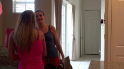 'Mother-Daughter Lesbian Lessons 3' screenshot nº 38