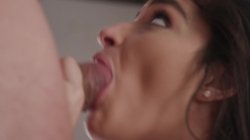 Captura de 'I'm My Stepdad's Favorite 2' nº 98