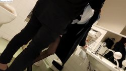 Captura de 'A Rookie Saleswoman Cheating During Work Hours' nº 4