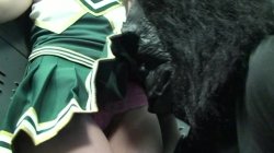 Captura de 'Fem Dom Ball Busting Cheerleaders' nº 137