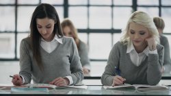 Captura de 'Russian Institute - the Headmistress' Daughter' nº 55
