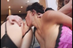 Captura de 'Initiation Of Anissa Kate' nº 93