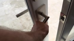 'Hot Neighbor Creampie' screenshot nº 2