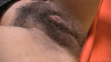 Her Hairy Clam Wants to Be Licked Screenshot