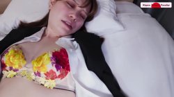 'Pale skinned beauty with a gentle airsurrenders to the fierce love she craves' screenshot nº 55