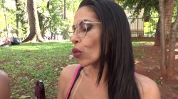 Captura de 'Big Tits MILF Lesbians' nº 133