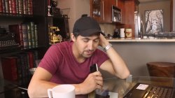 Captura de 'Exxxtra Small Chicks Fucking Huge Dicks #20' nº 36