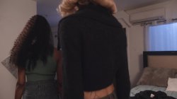 Captura de 'Home Is In Your Arms' nº 5
