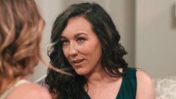Captura de 'More Lesbians' nº 61