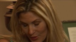 Captura de 'Lesbian Confessions 4' nº 41