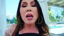 Captura de 'Kianna Dior: Busty Cum Slut 10' nº 51
