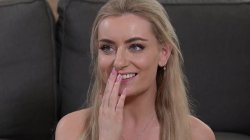 Captura de 'Housewives Horny For More' nº 61