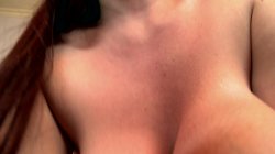 'Huge Natural Tits (DDF Video)' screenshot nº 33