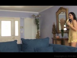 'MILF and Chocolate #2' screenshot nº 5