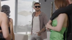 Captura de 'Orgy To Save My Marriage, An' nº 116