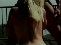 Captura de 'Blondes Have More Fun 2' nº 17