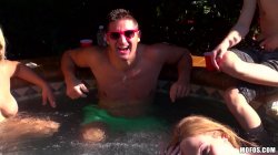 'Real Slut Party 13' screenshot nº 11