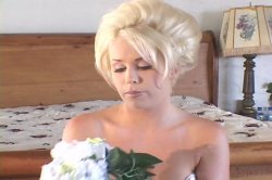 'Here Cum the Brides 3' screenshot nº 4