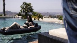 Captura de 'So Tight' nº 3