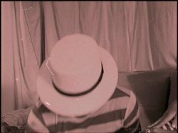 Captura de 'Viewer Discretion' nº 4