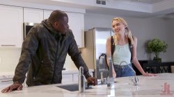 Captura de 'Families Tied - Scandalous Anal College Admission For Bratty Step-Daughter' nº 20