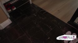 'My 18 Year Old Stepdaughter Got Caught Moaning My Name' screenshot nº 2