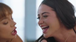 Captura de 'Anal Threesomes Vol. 8' nº 35