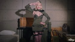 Captura de 'Treat Yourself 19' nº 124