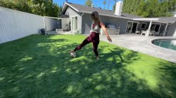 Captura de 'Sexy Soccer MILF Comes Over to Play with Neighbor's Balls and Cock' nº 5
