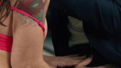 Captura de 'Below the Belt' nº 9