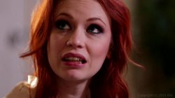 Captura de 'Lesbian Office Seductions 9' nº 3