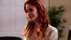 Captura de 'Lesbian Office Seductions 9' nº 4