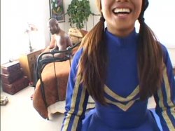 Captura de 'Asian Cheerleader Cavity Search 5' nº 52